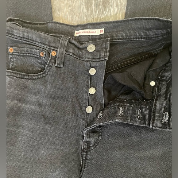 LEVI’S RIBCAGE STRAIGHT ANKLE WOMEN'S JEANS Size 28 Length 27 - Picture 5 of 8